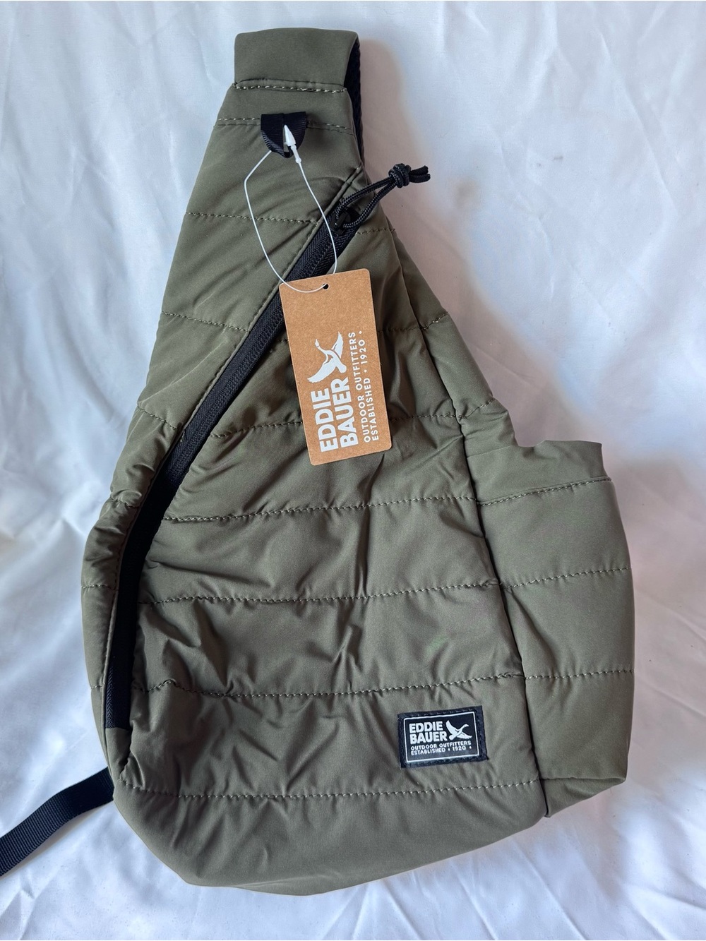 Eddie Bauer Cirruslite Sling Pack Green Quilted Lightweight Puffer Crossbody Bag